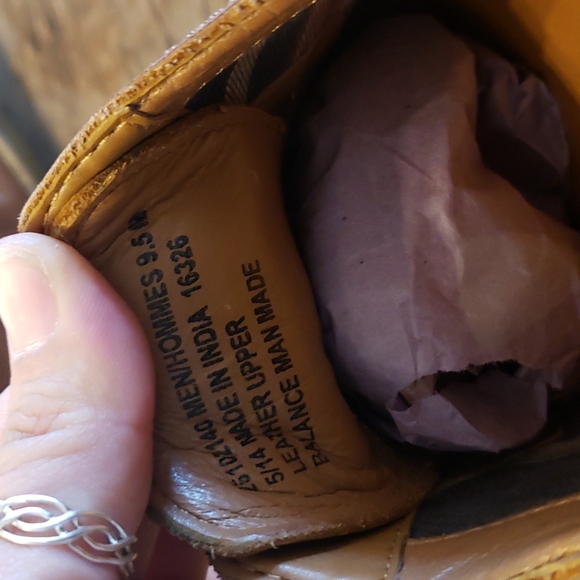 Clarks - Picture 8 of 8